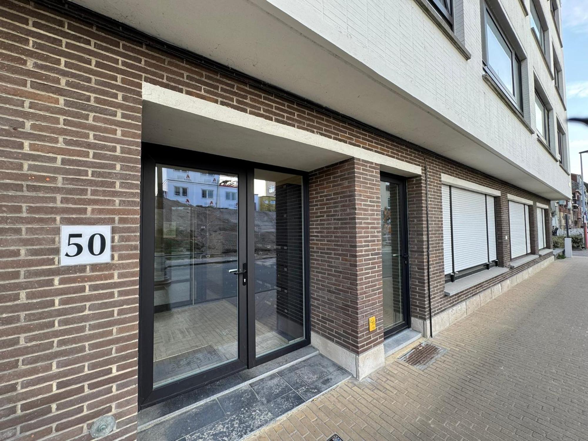 Apartment Splendid Seaview - Luxury 4 Persons At And Sea Ostende